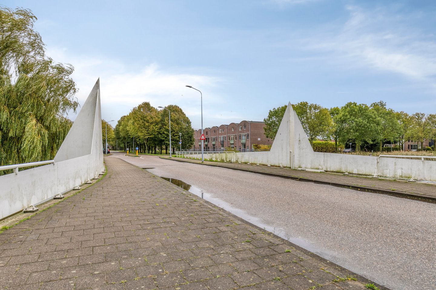 Foto 44 van Marga Klompésingel 192