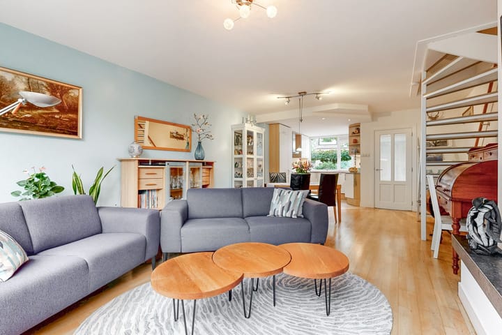 Tussenwoning te koop: Amsteloord 34, Woerden