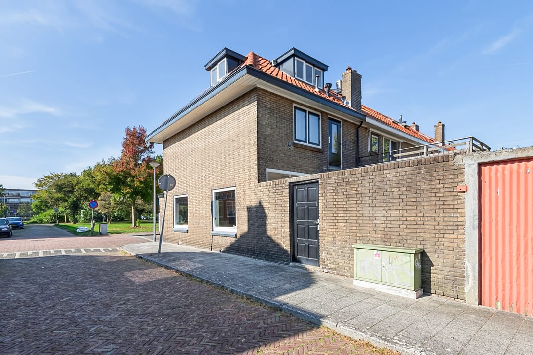 Photo 43 of Ruysdaelstraat 32