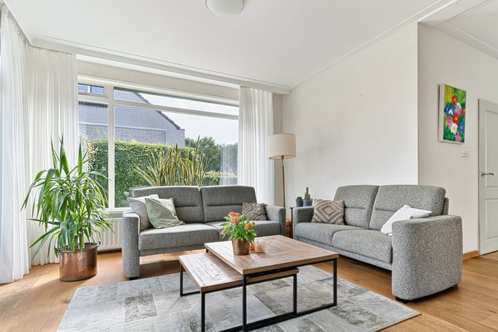 Twee-onder-één-kap te koop: Schouw 3, Grootebroek