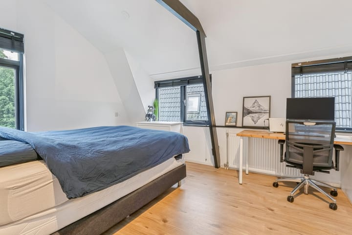 Vrijstaande woning te koop: Middel 12, Westzaan
