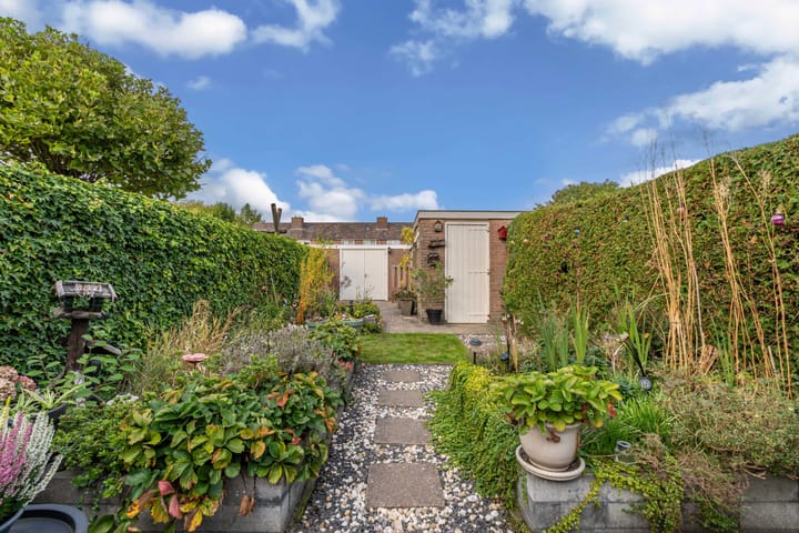 Tussenwoning te koop: Hopperus Bumaperk 13, Drachten