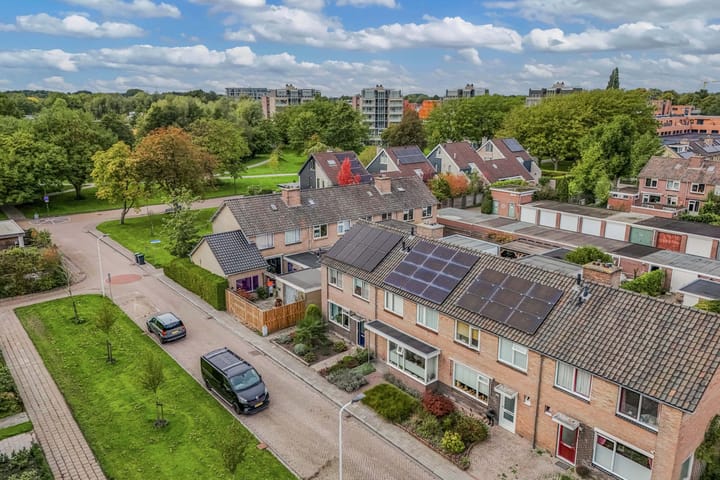 Tussenwoning te koop: Hopperus Bumaperk 13, Drachten