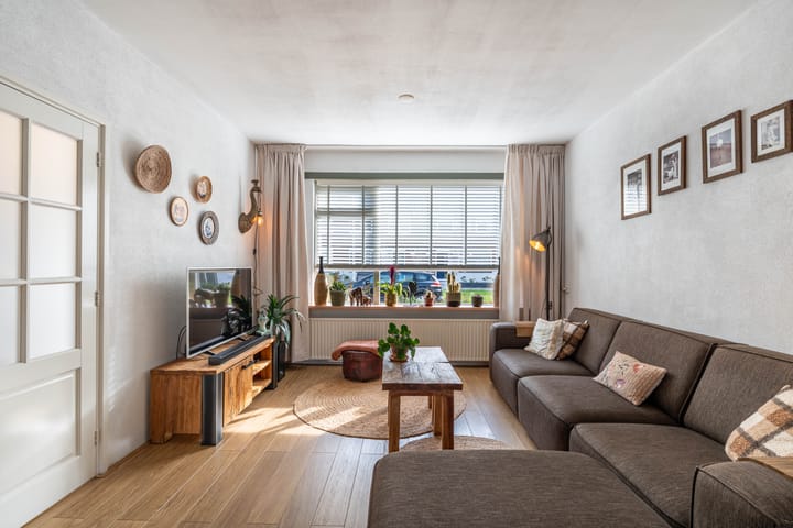 Tussenwoning te koop: Hopperus Bumaperk 13, Drachten