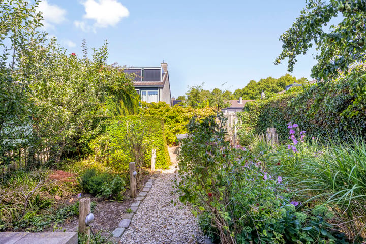 Hoekwoning te koop: Steurendaal 25, 'S-Gravenhage