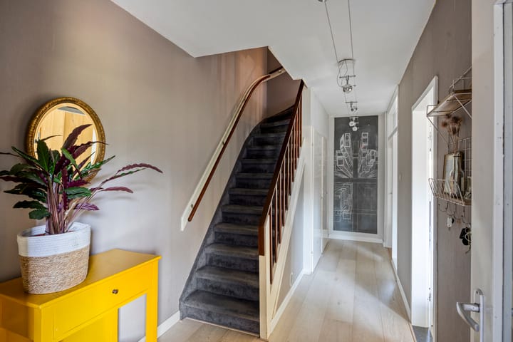 Hoekwoning te koop: Steurendaal 25, 'S-Gravenhage