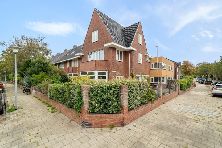 Foto 4 van Celebesstraat 1