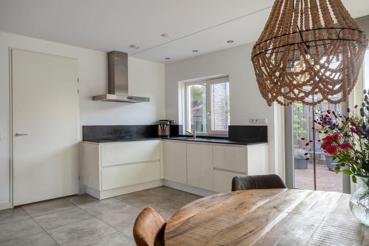 Tussenwoning te koop: Aan de oude Markt 4, Posterholt
