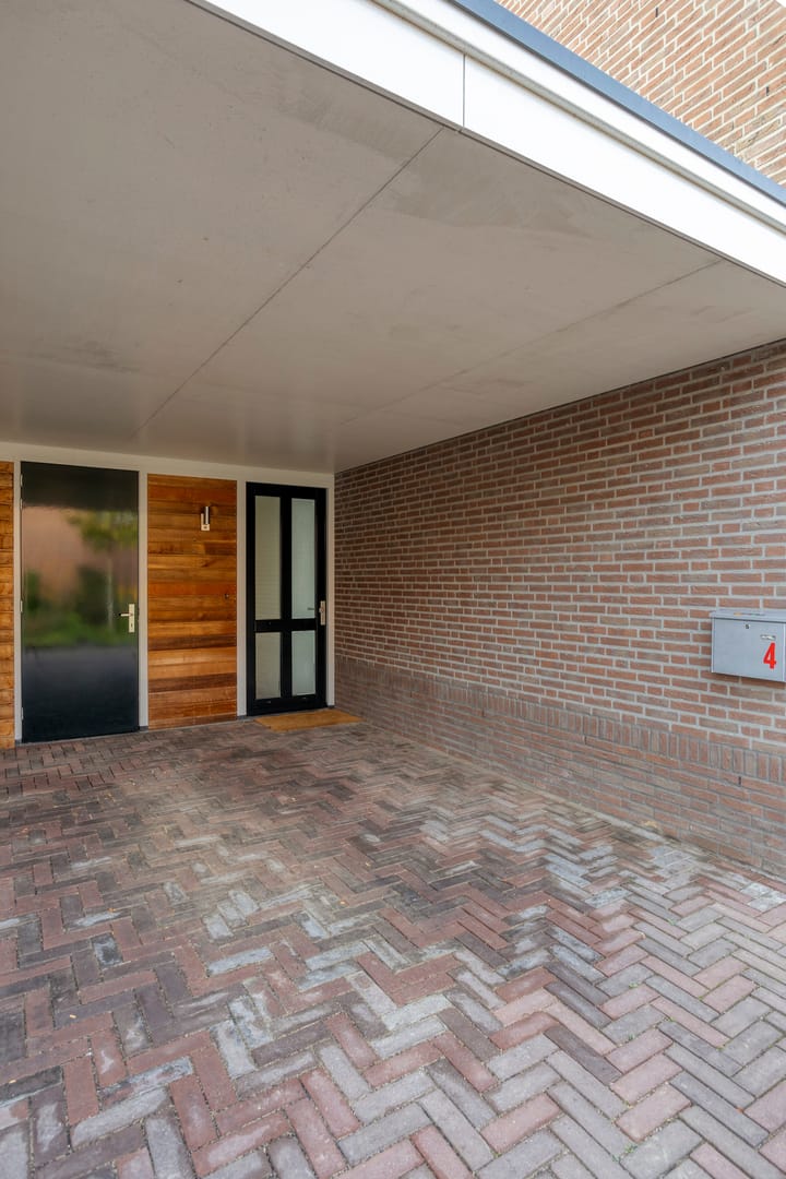 Tussenwoning te koop: Aan de oude Markt 4, Posterholt