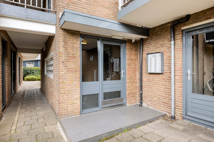 Appartement te koop: Sanne van Havelteplein 43, Zoetermeer