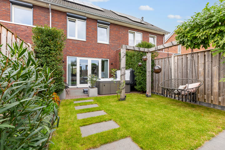 Tussenwoning te koop: Toornkamp 9, Didam