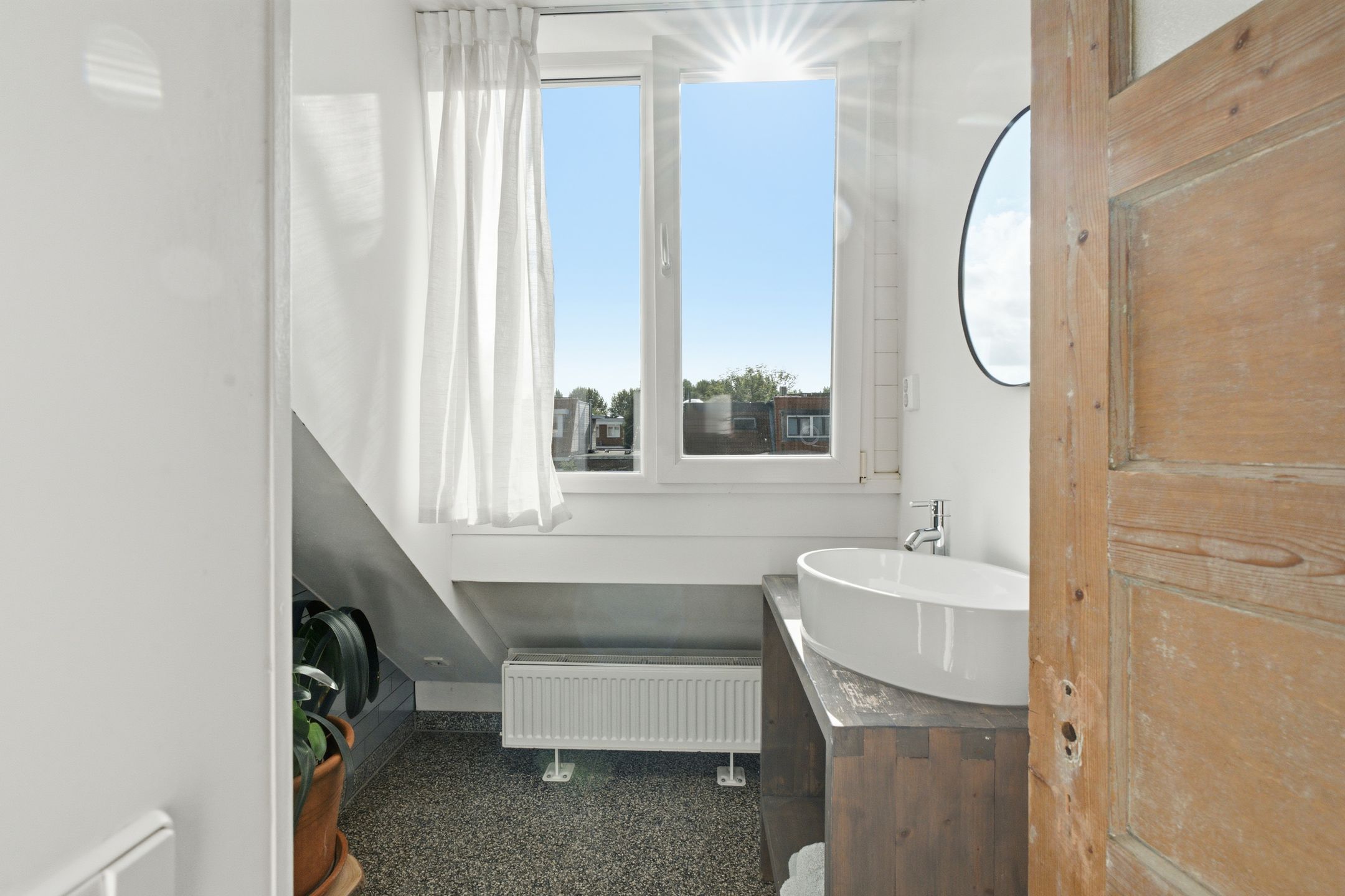 Photo 33 of Weteringstraat 27