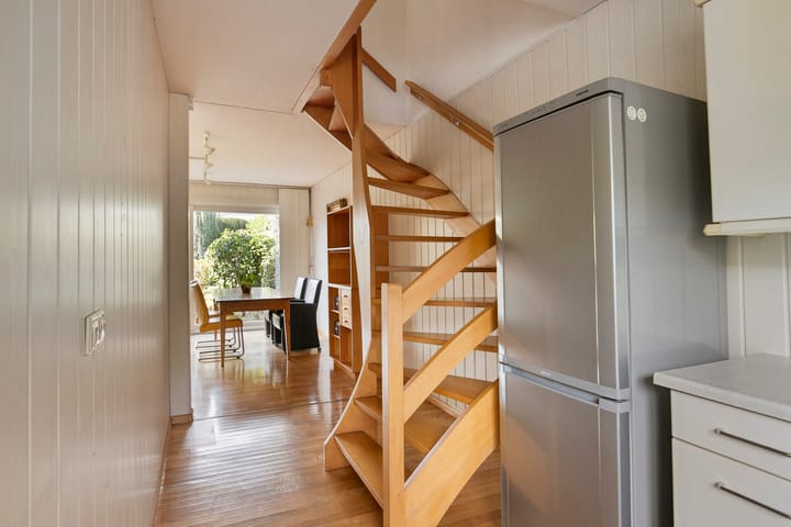 Tussenwoning te koop: Linge 19, Tilburg