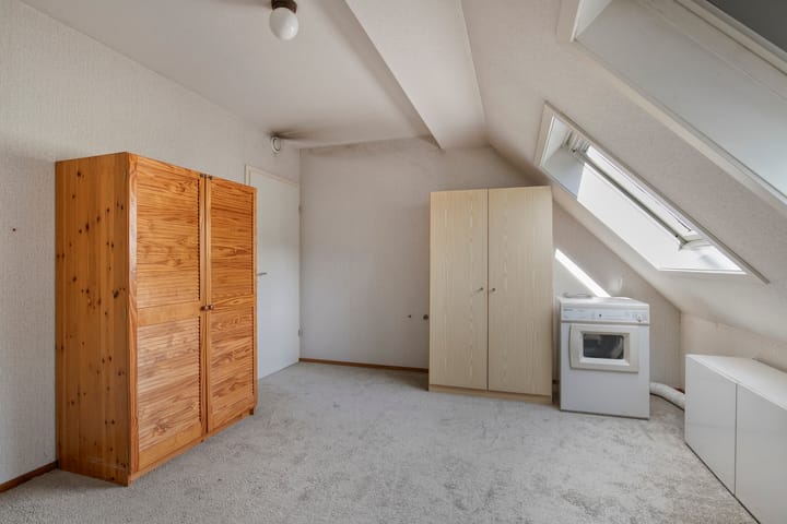 Tussenwoning te koop: Linge 19, Tilburg