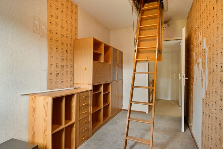 Tussenwoning te koop: Linge 19, Tilburg