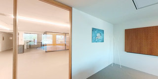 View 360° photos