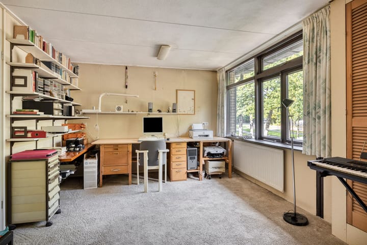 Tussenwoning te koop: P.C. Hooftlaan 14, Hengelo