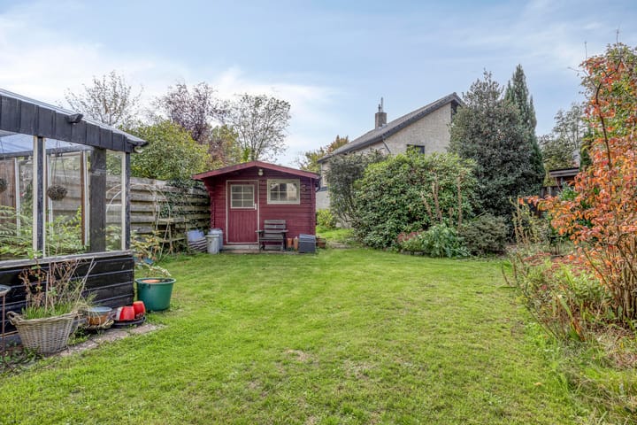Tussenwoning te koop: P.C. Hooftlaan 14, Hengelo