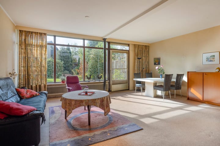 Tussenwoning te koop: P.C. Hooftlaan 14, Hengelo