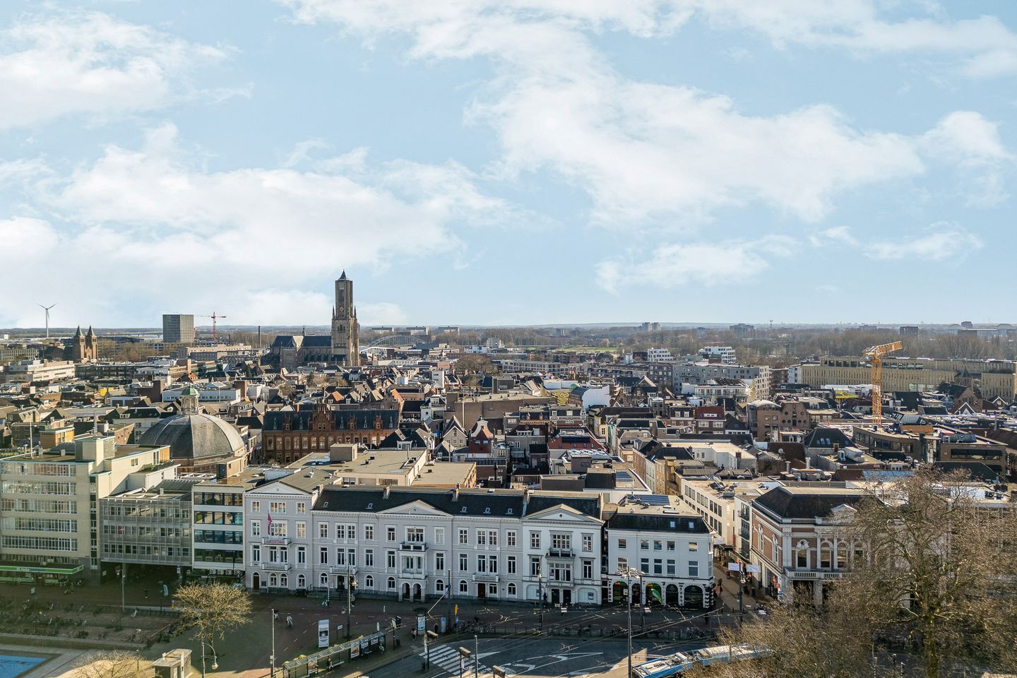 Bekijk foto 4 van Willemsplein 40