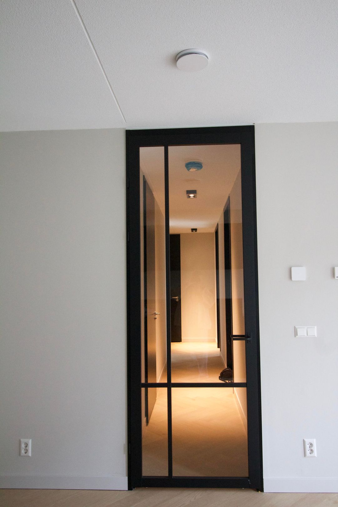 Photo 8 of Burnhamstraat 21