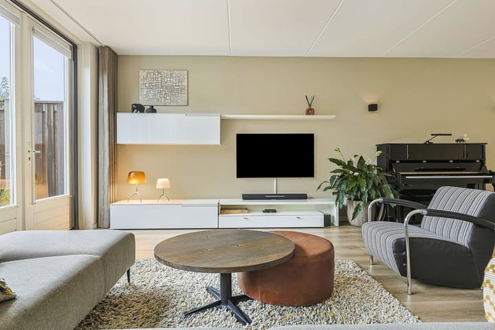 Tussenwoning te koop: Greep 7, Hooglanderveen