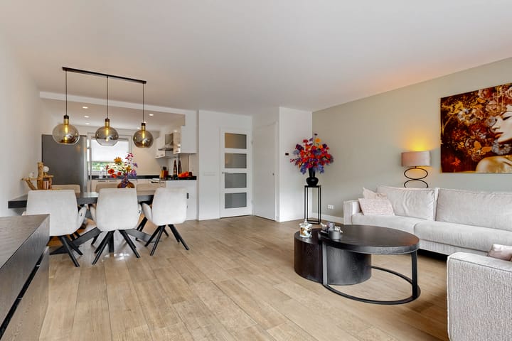Tussenwoning te koop: Wagenmaker 15, Leiderdorp