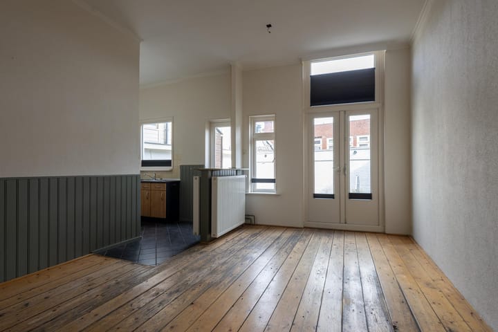 Tussenwoning te huur: Oude Ebbingestraat 69A, Groningen