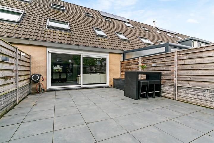 Tussenwoning te koop: Wagenmaker 15, Leiderdorp