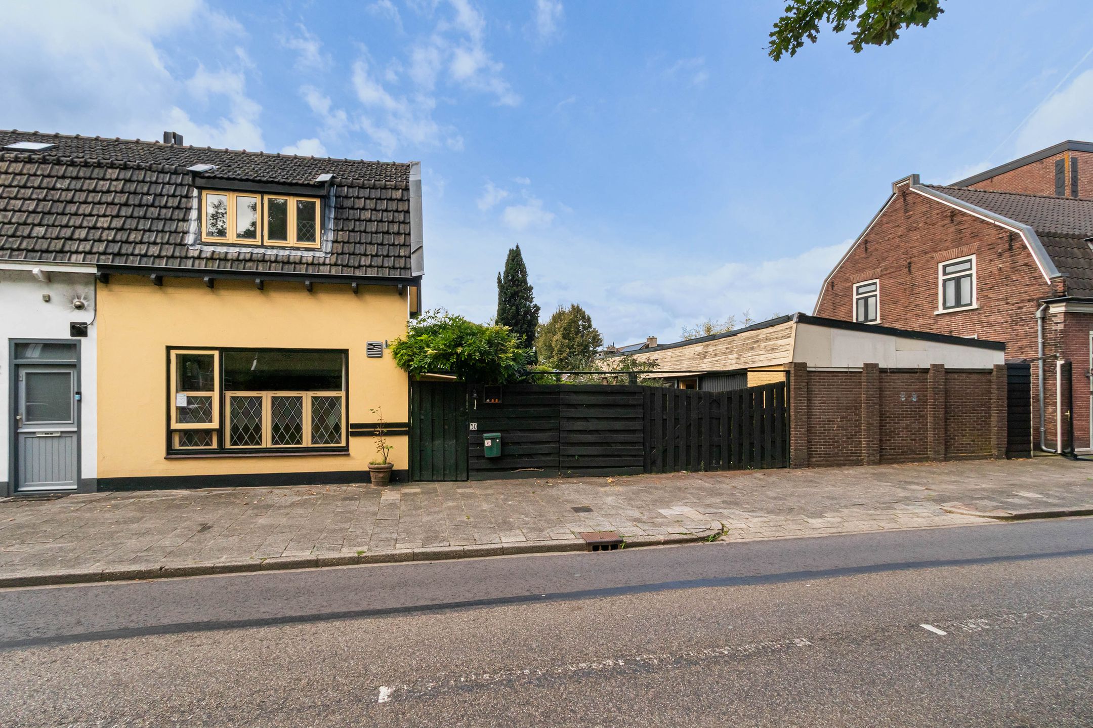 Zuidereinde 30 