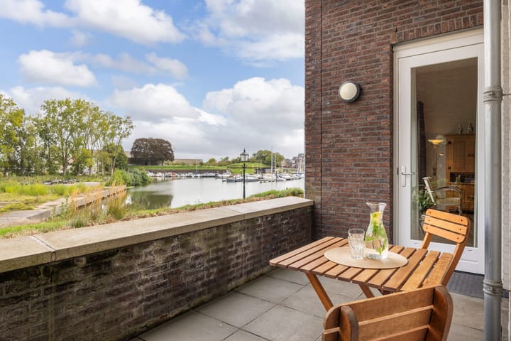 Appartement te koop: Koninginnedijk 174, Grave