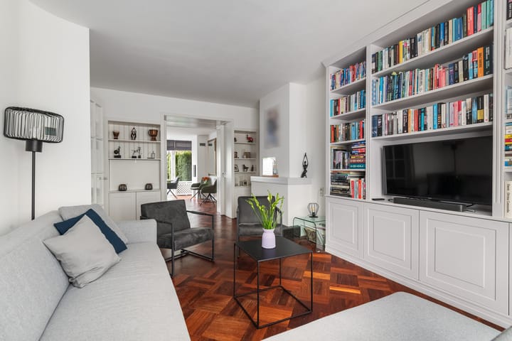 Tussenwoning te koop: Van Ballegooijsingel 80, Rotterdam