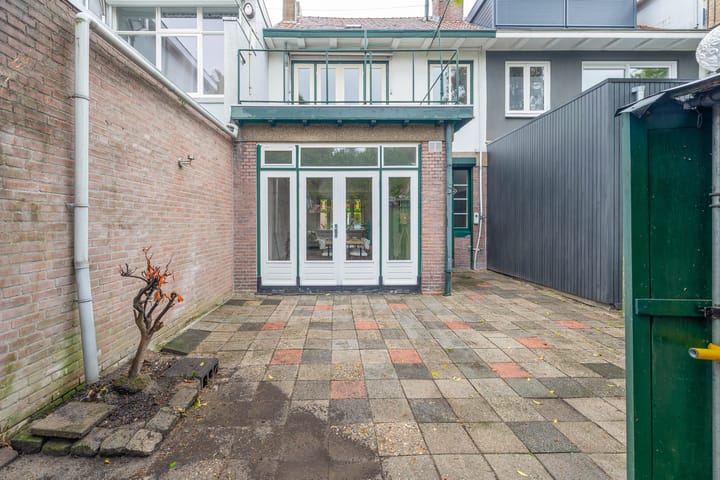 Hoekwoning te koop: Koninginnestraat 59, Breda