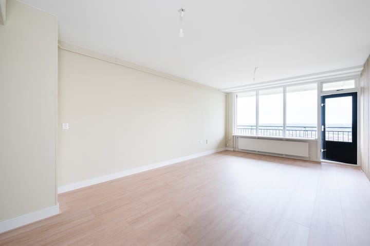 Appartement te koop: Rodelaan 379, Voorburg