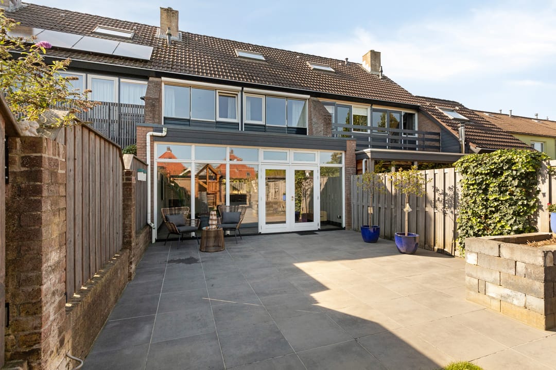 Photo 31 of Meidoornstraat 10