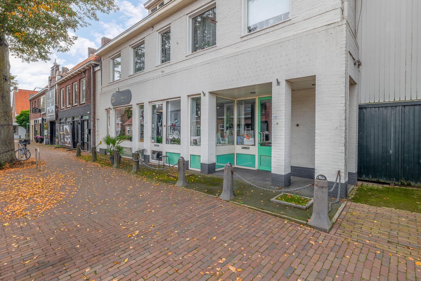 View photo 1 of Hoofdstraat 141