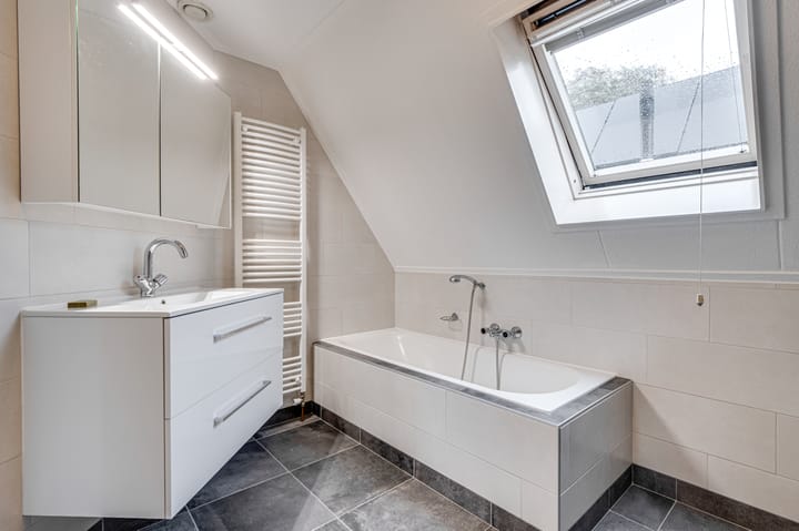 Vrijstaande woning te koop: Ambachtsdijk 65, Oudkarspel (Gem. Dijk En Waard)
