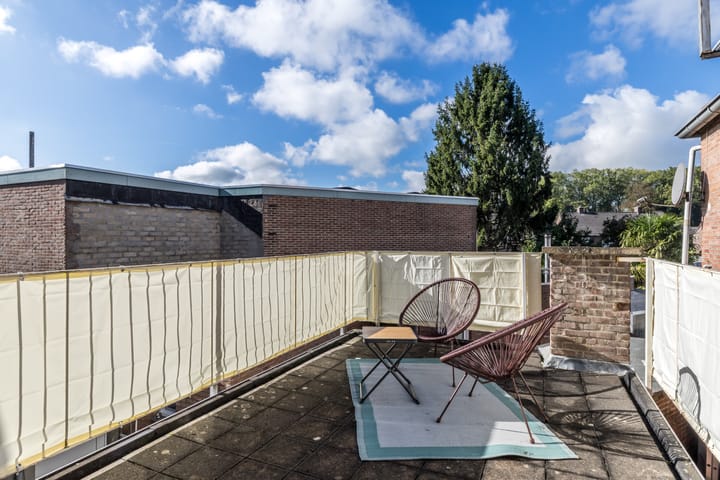 Tussenwoning te koop: Tenelenweg 110, Voerendaal