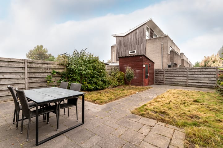 Hoekwoning te koop: Rijnland 443, Lelystad