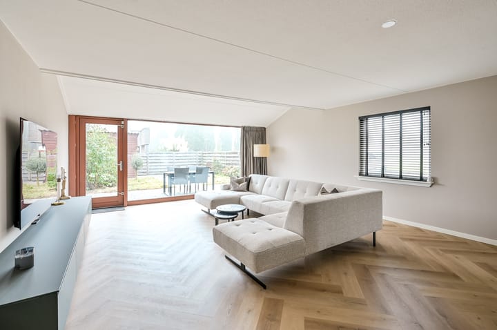 Hoekwoning te koop: Rijnland 443, Lelystad