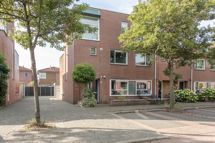 Hoekwoning te koop: Concordiastraat 51, Meppel