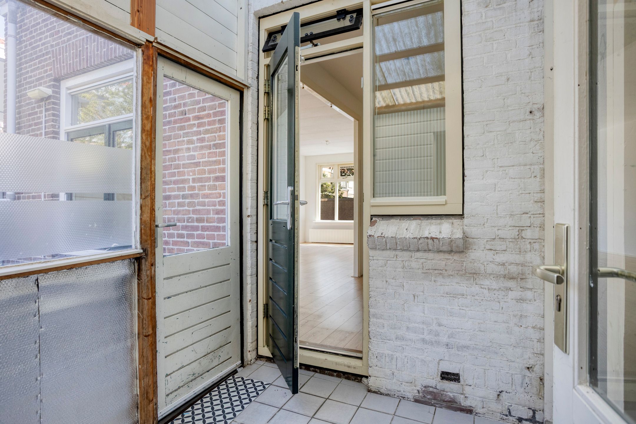 Photo 9 of Patriarchstraat 32