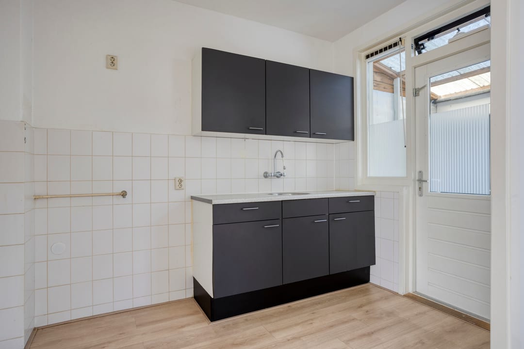 Photo 8 of Patriarchstraat 32
