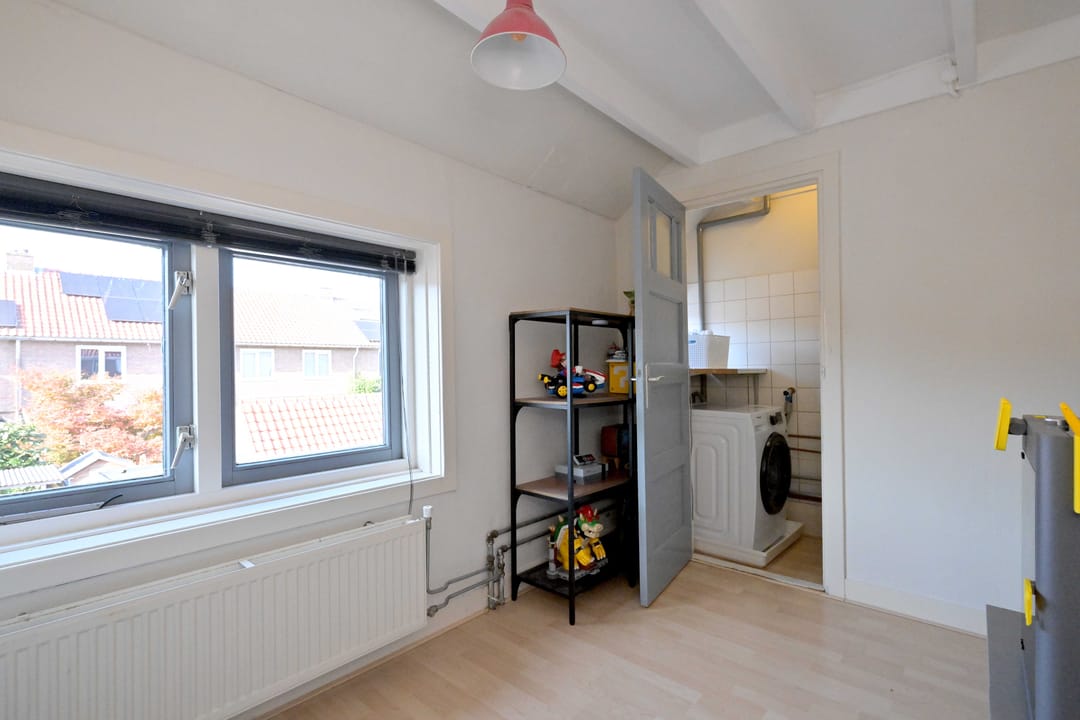 Photo 17 of Wouwermanstraat 34