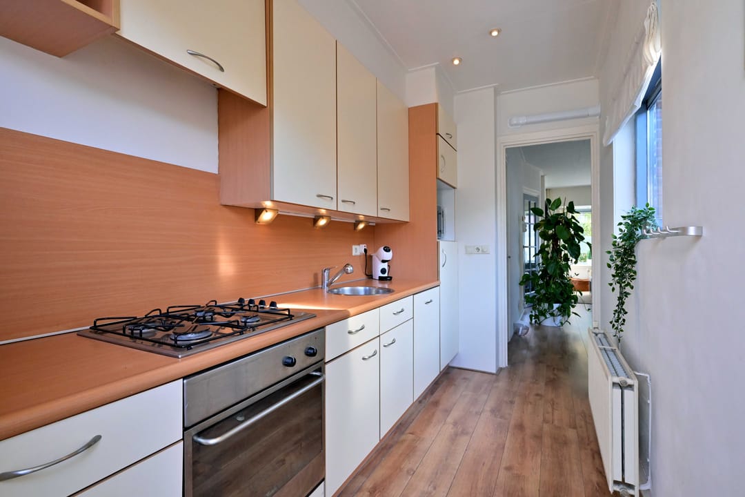 Photo 8 of Wouwermanstraat 34