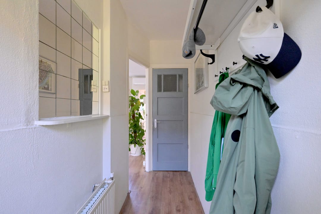 Photo 2 of Wouwermanstraat 34