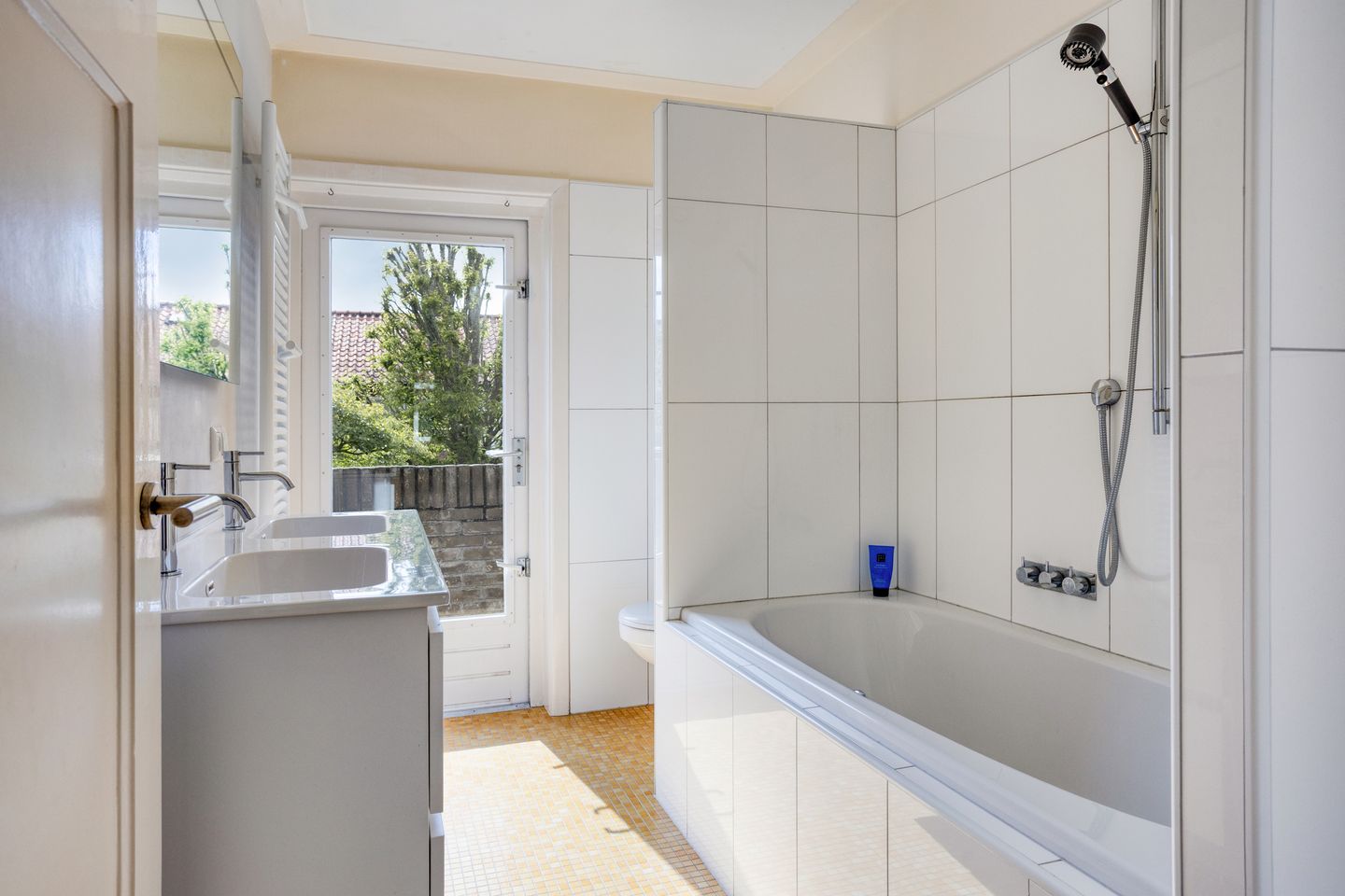 Photo 35 of Korenbloemstraat 4
