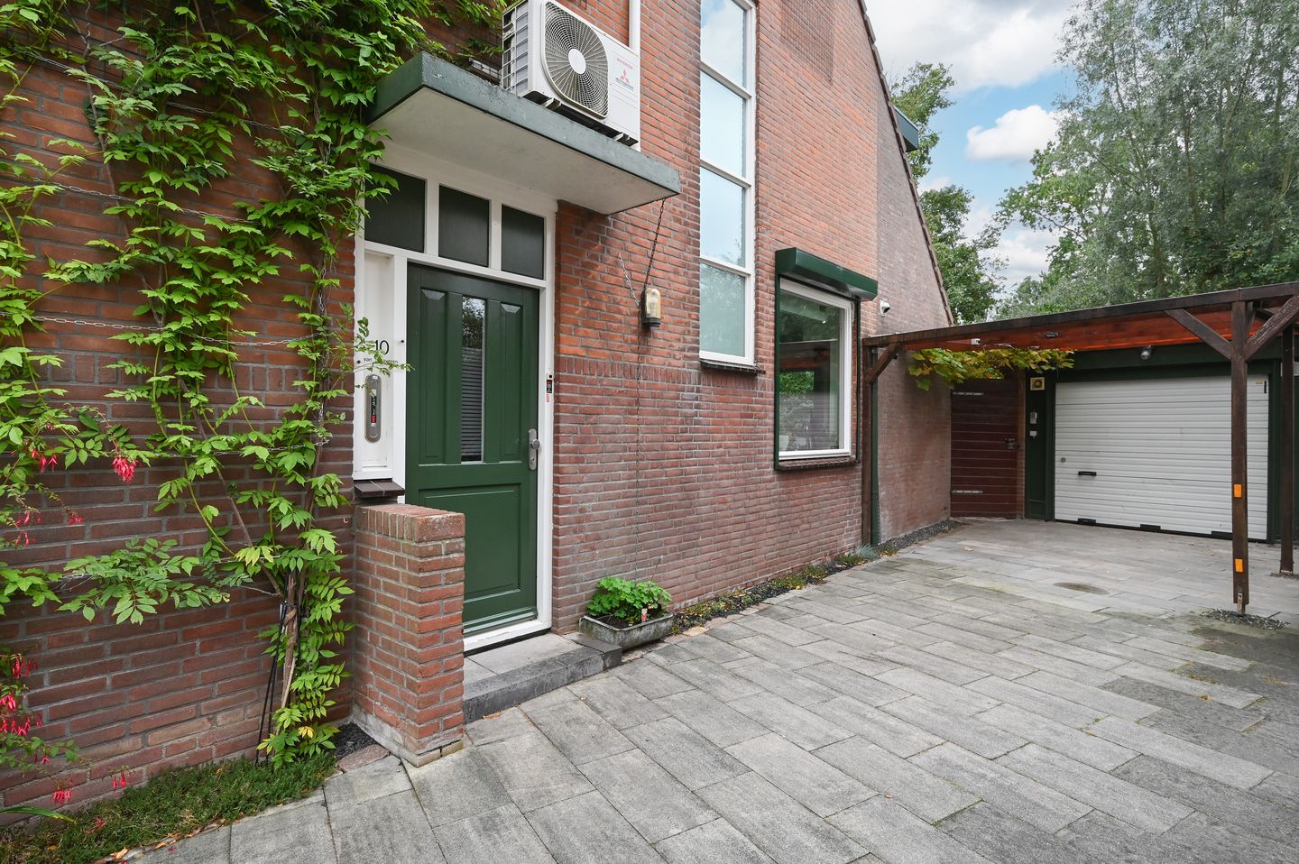 Photo 29 of De Vijnen 10