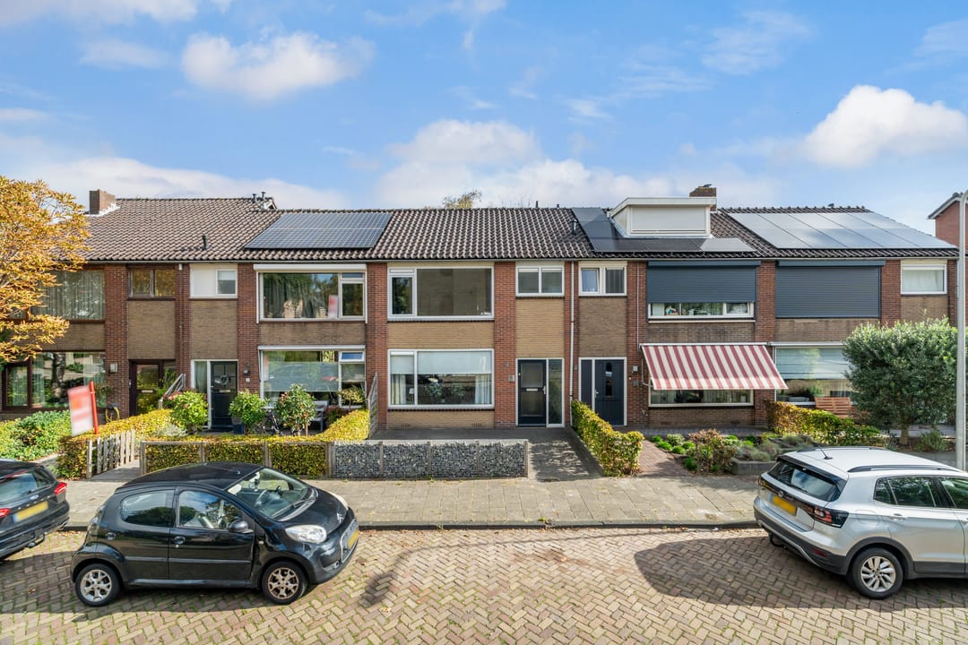 Photo 1 of Leliestraat 5