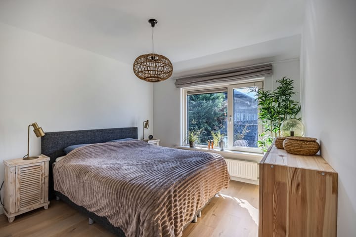 Tussenwoning te koop: Oude Renbaan 9, Blaricum
